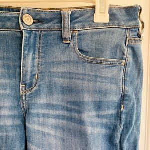 Blue jeans with no holes